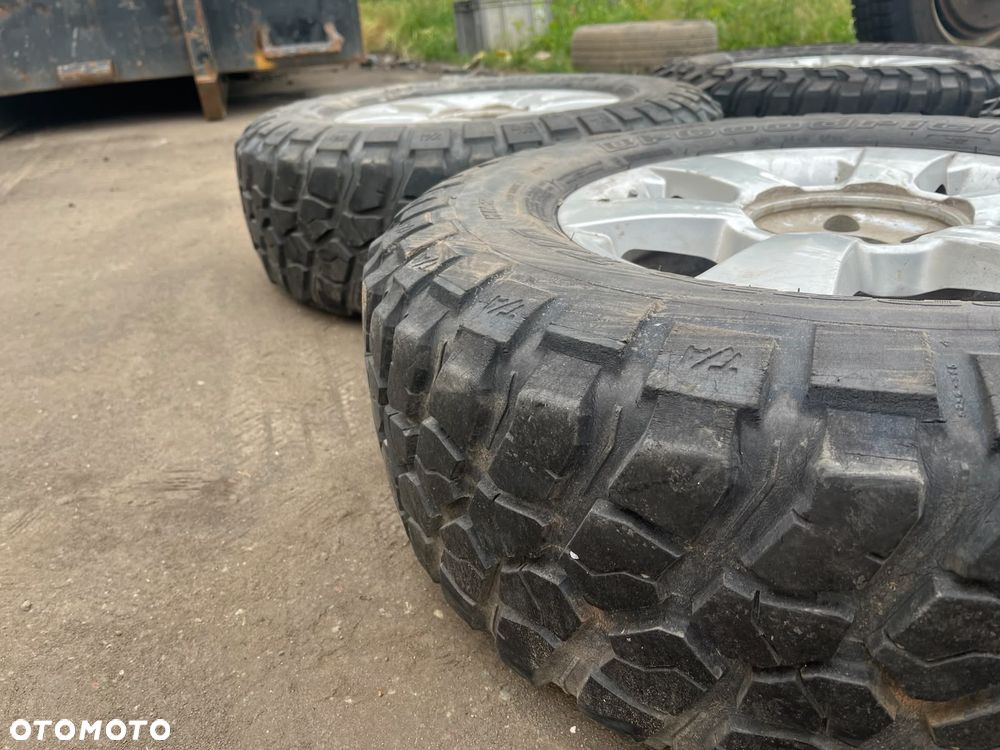 Alufelgi 17 cali z oponami BF Goodrich Mud-Terrain T/A 265/70 R17 - 6