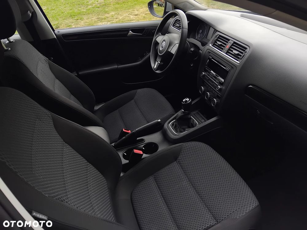 Volkswagen Jetta 1.4 TSI Comfortline - 7