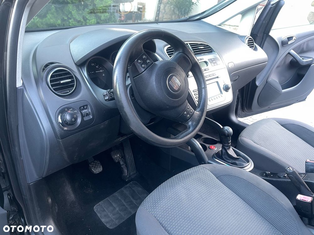 Seat Altea XL 1.6 Reference - 21