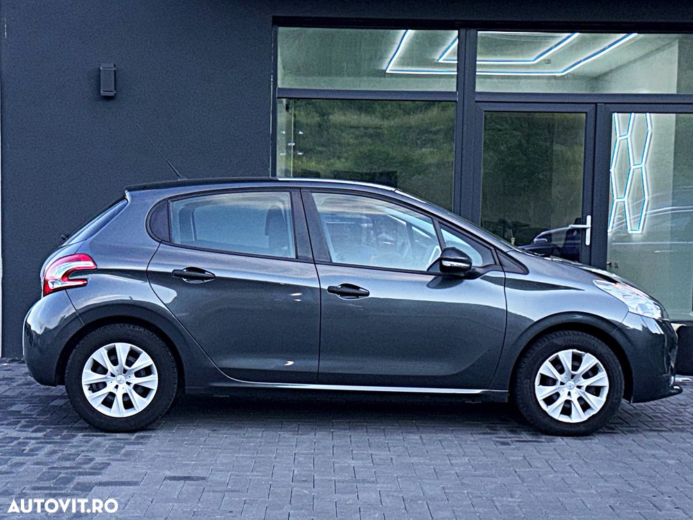 Peugeot 208 PureTech 110 Stop & Start Active - 10