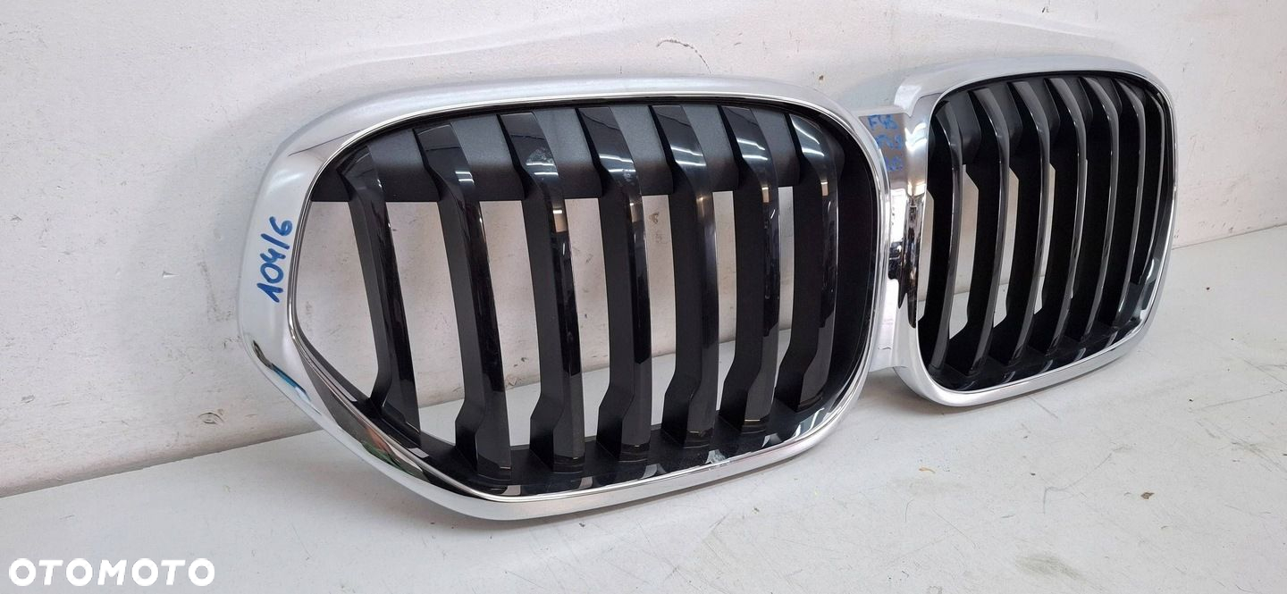 BMW X1 F48 F49 Lci 15- Grill Atrapa Kratka Nerka - 6