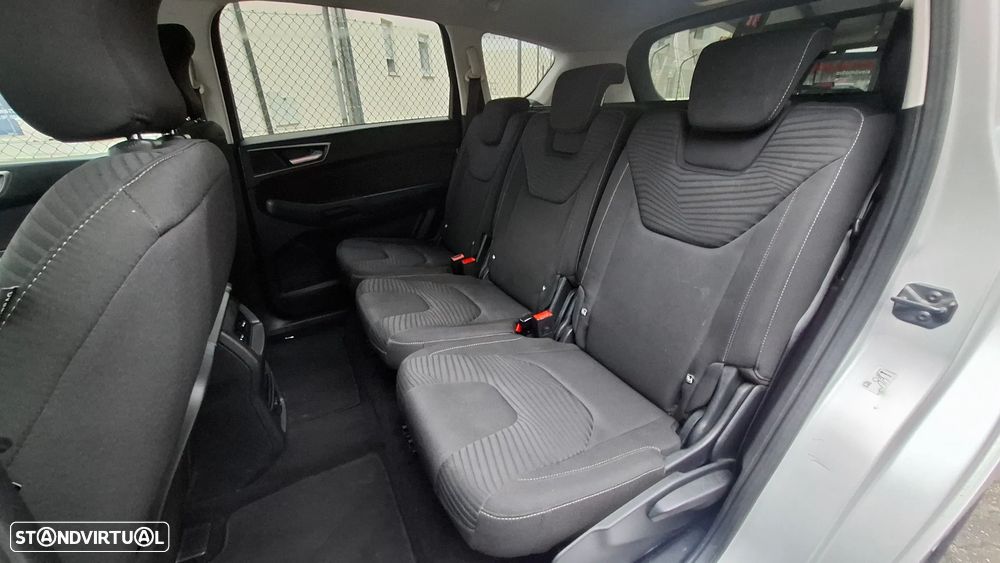 Ford S-Max 2.0 TDCi Trend - 27