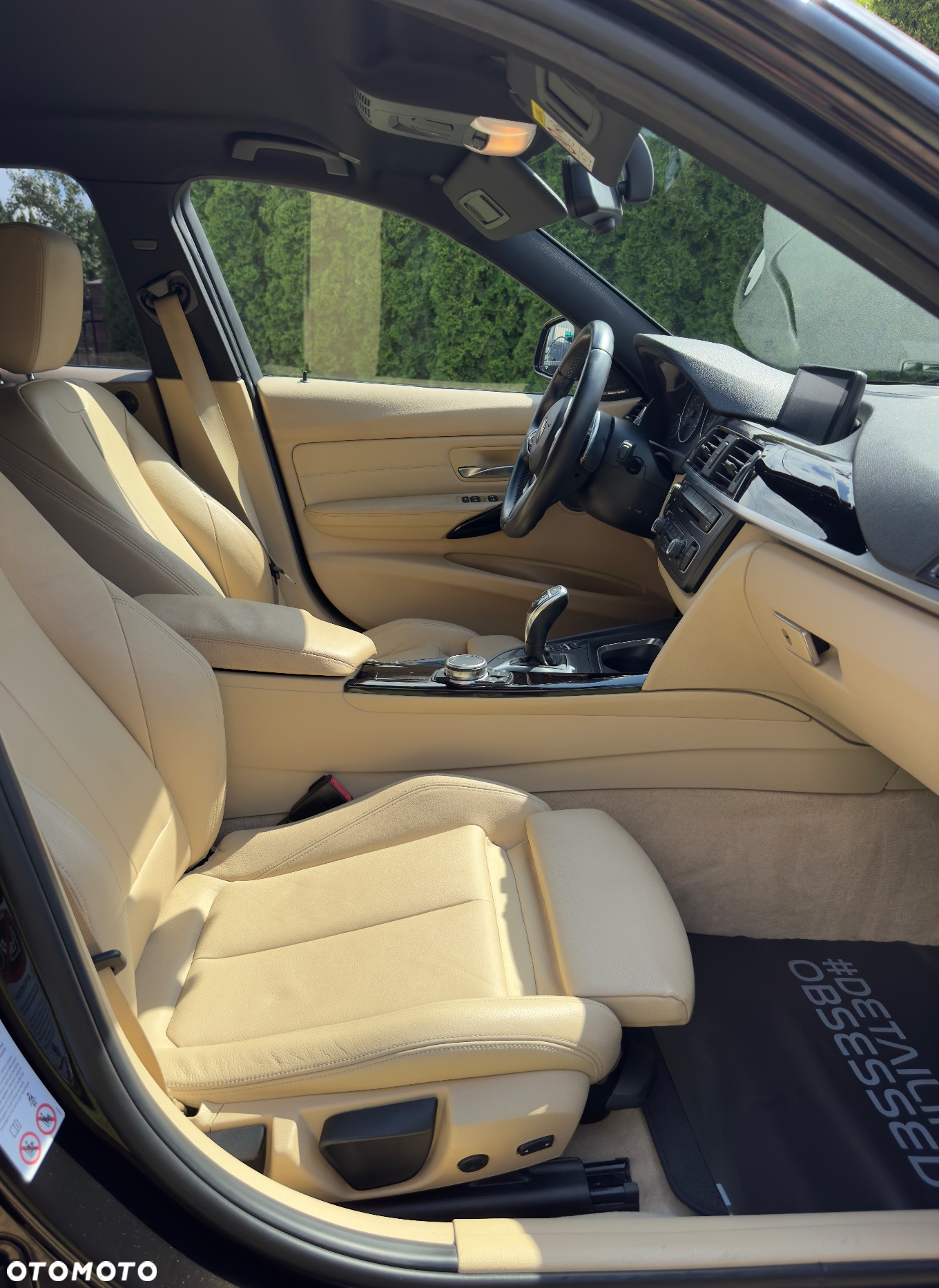 BMW Seria 3 320d Touring xDrive Sport-Aut Luxury Line - 13