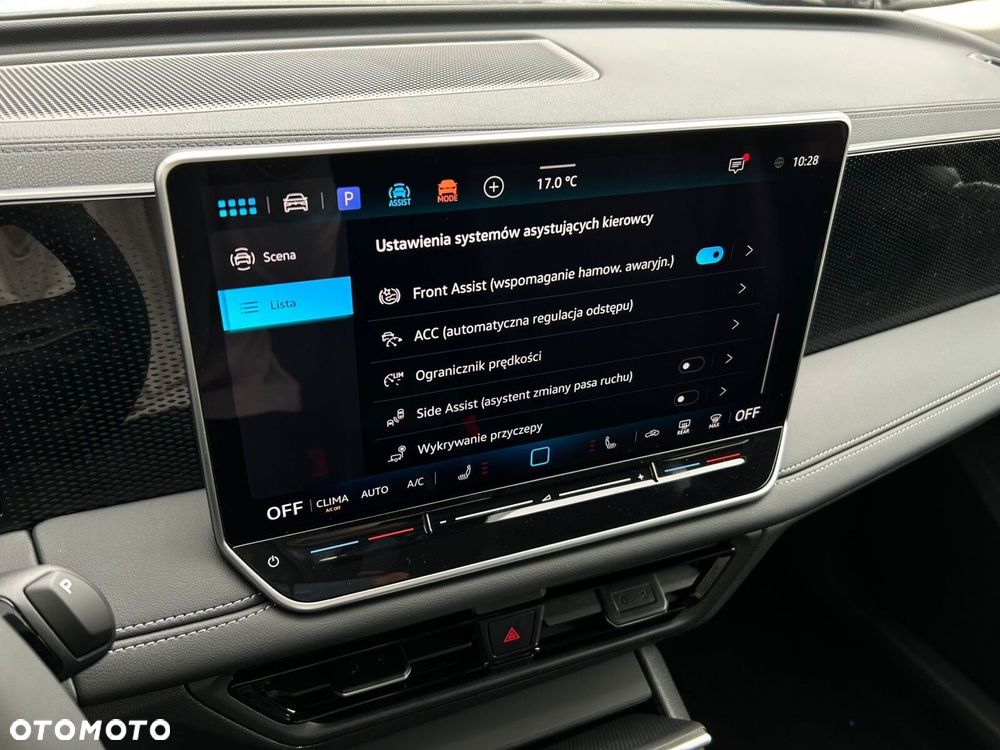 Volkswagen Tiguan - 21