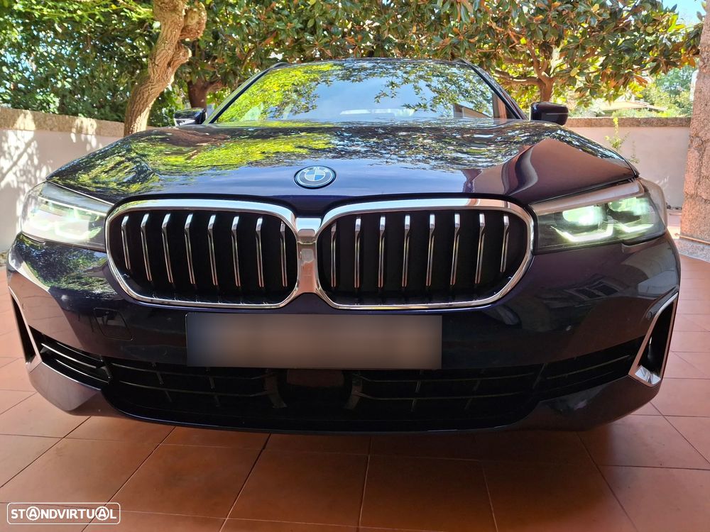 BMW 530 e Aut. Luxury Line - 1