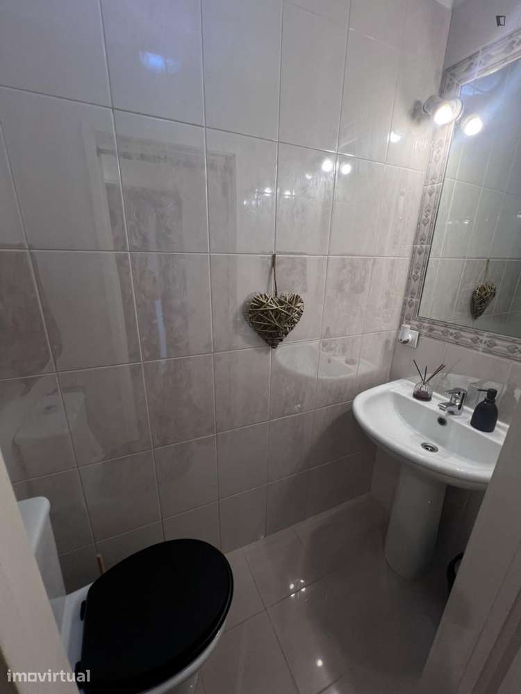 Apartamento com 2 quartos - localizado em Águas Santas Porto - Grande imagem: 3/12