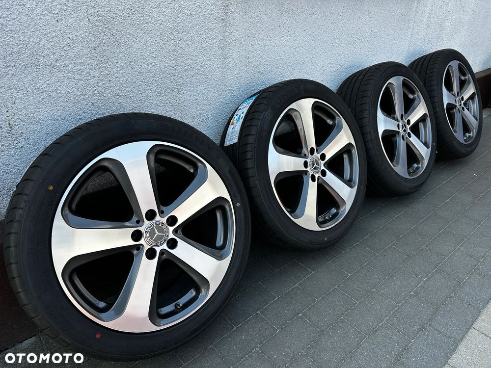 245 45 19 / MERCEDES GLC W253 A253 A254 W254 X253 POLECAM - 1