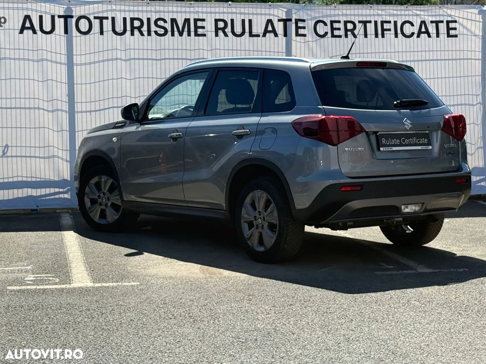 Suzuki Vitara 1.5 HEV Passion - 7