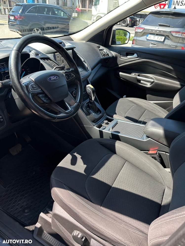 Ford Kuga 2.0 TDCi 4WD Powershift Titanium - 2