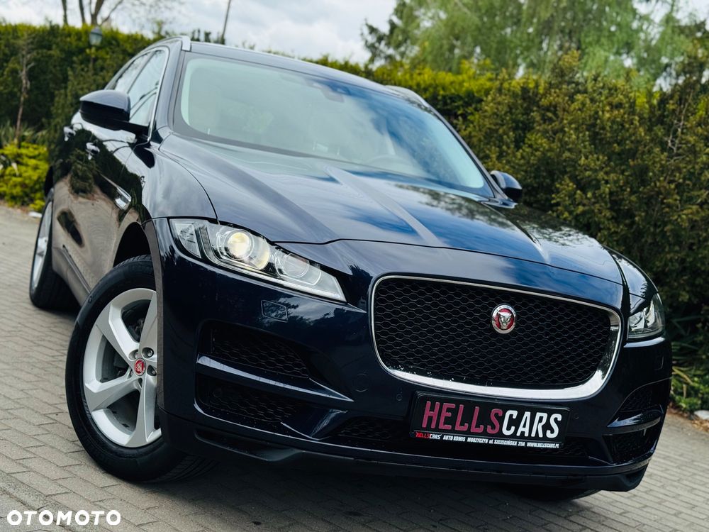 Jaguar F-Pace 25t AWD Prestige - 11