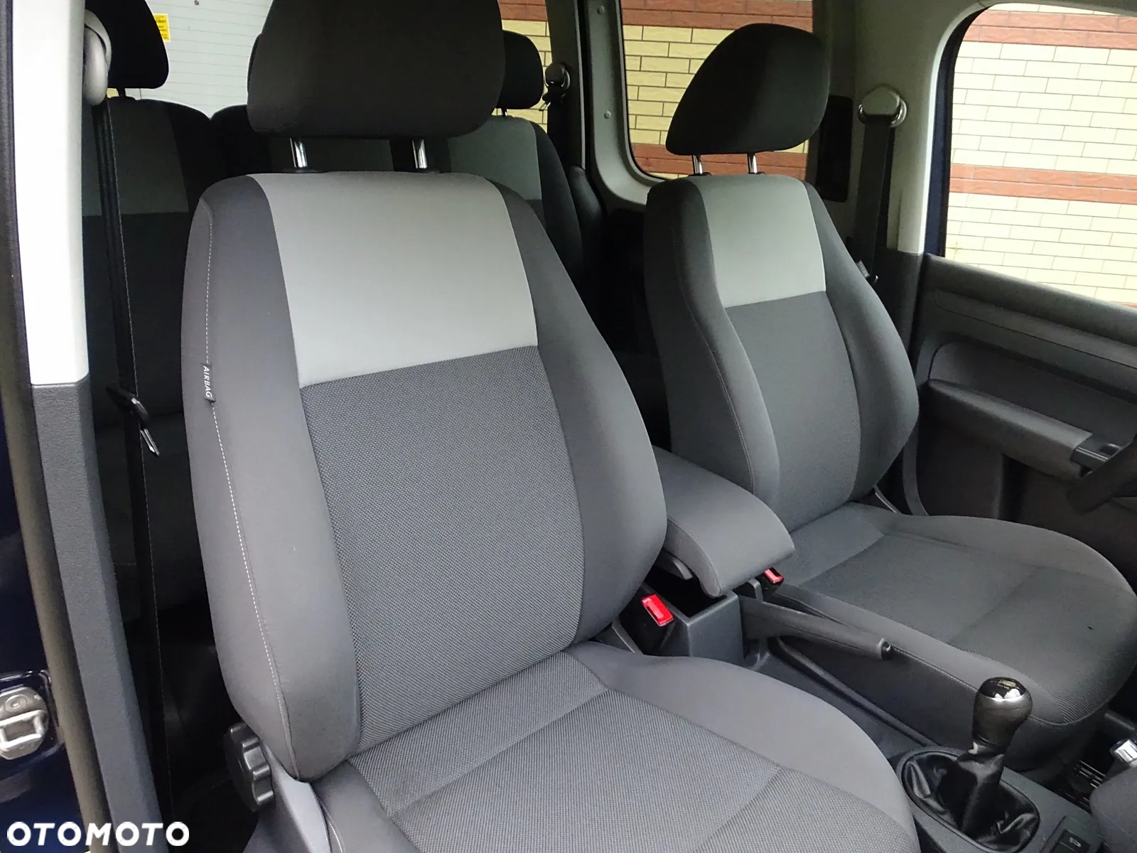 Volkswagen Caddy Maxi 1.6 TDI Comfortline - 19