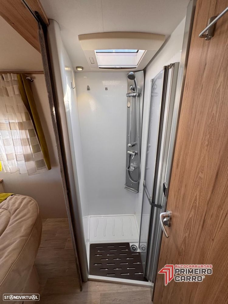 Bavaria Style I740 c.central e basculante - 4