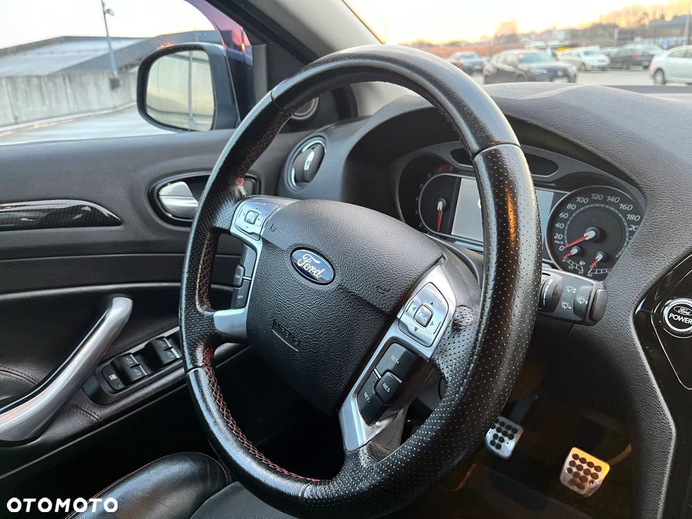 Ford Mondeo 2.5 Titanium S - 18