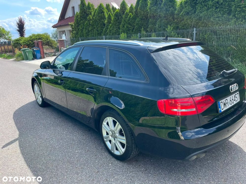 Audi A4 Avant 2.0 TDI - 5