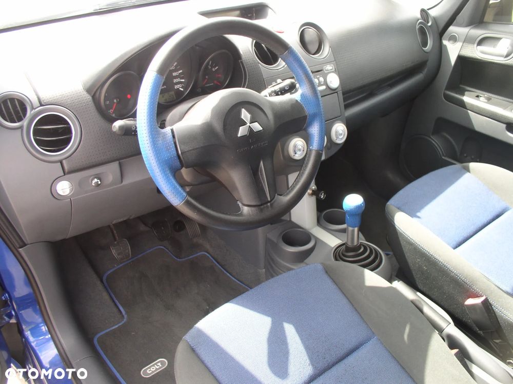 Mitsubishi Colt 1.3 Motion Plus - 11