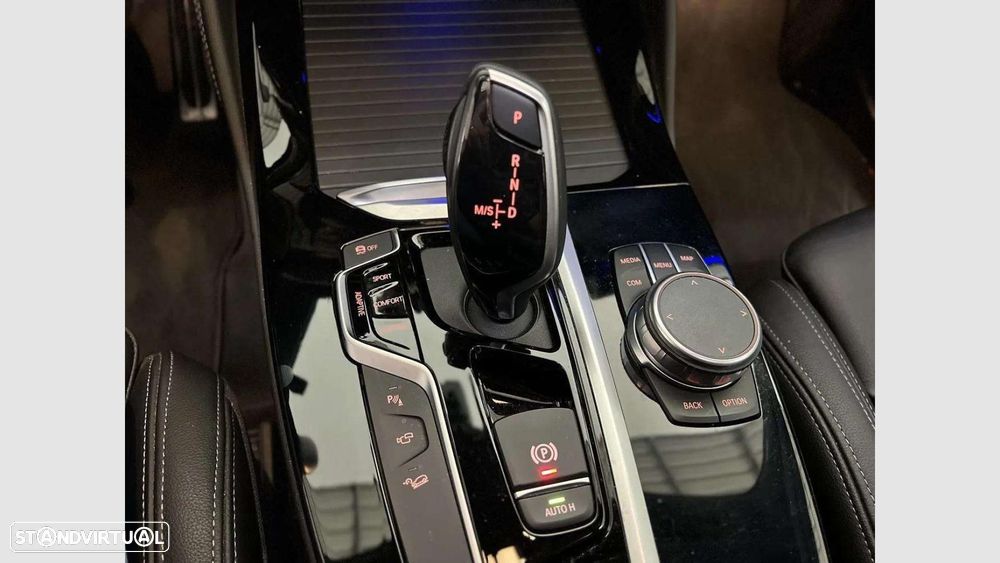 BMW x4 20 d xDrive Pack M - 25