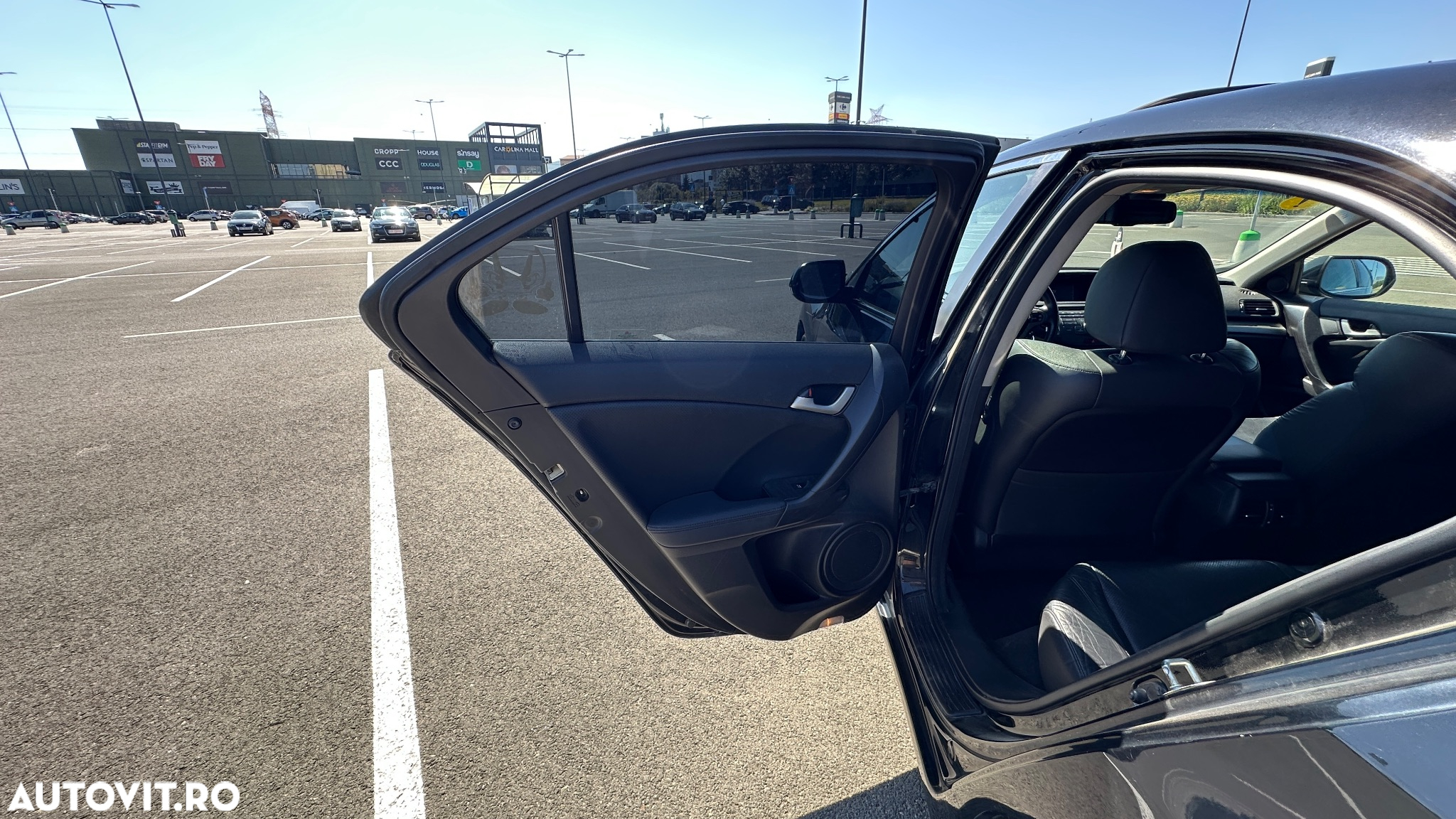 Honda Accord 2.0i Exec - 18