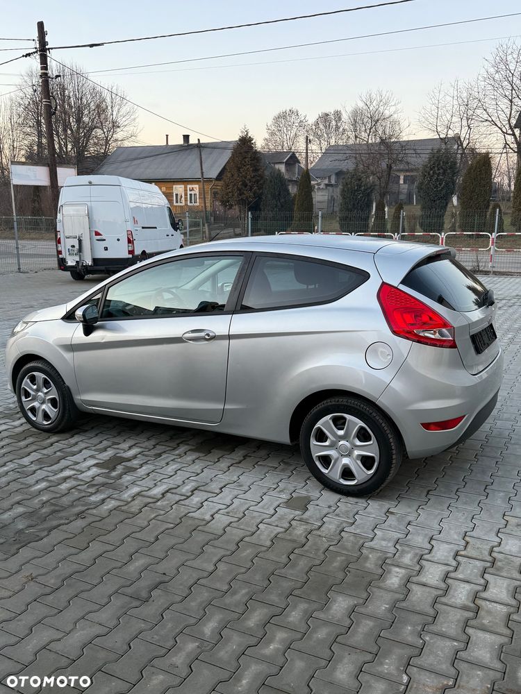 Ford Fiesta 1.25 Champions Edition - 11