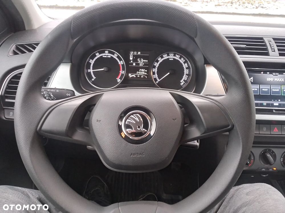 Skoda Fabia 1.0 TSI Ambition - 9