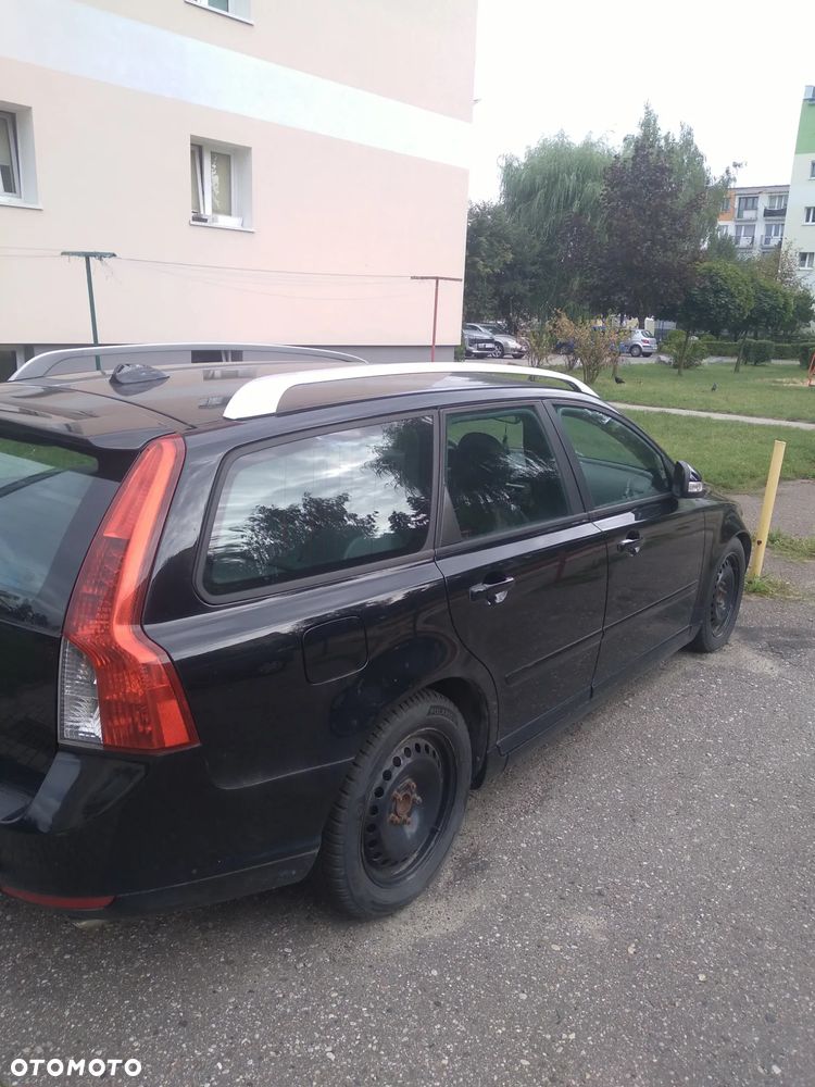 Volvo V50 DPF D3 Geartronic Momentum - 3