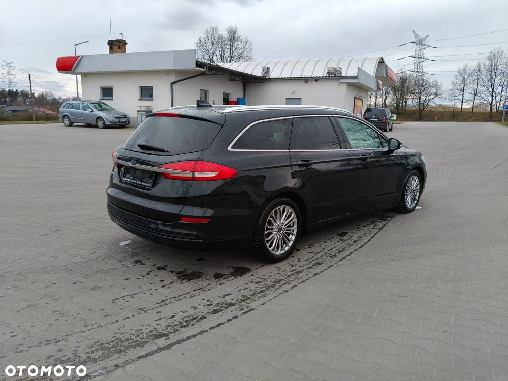 Ford Mondeo 2.0 TDCi Titanium PowerShift - 12