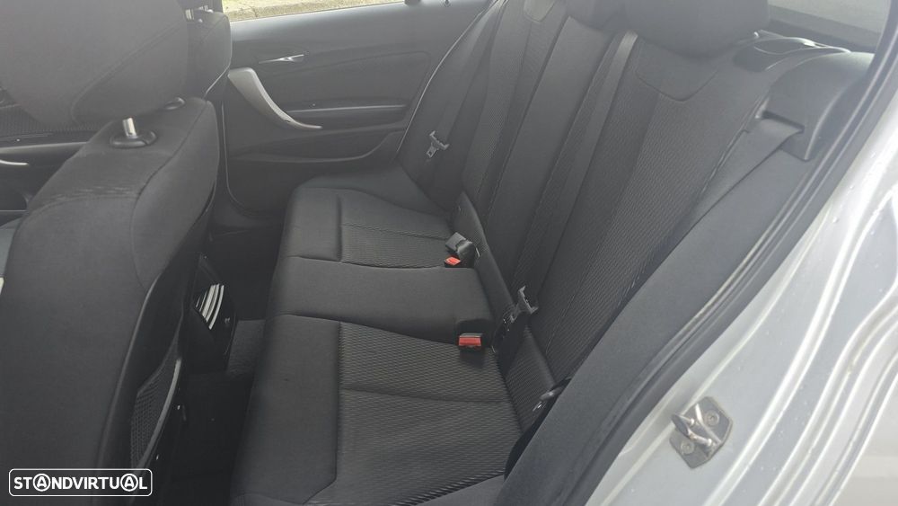 BMW 116 d EfficientDynamics - 14