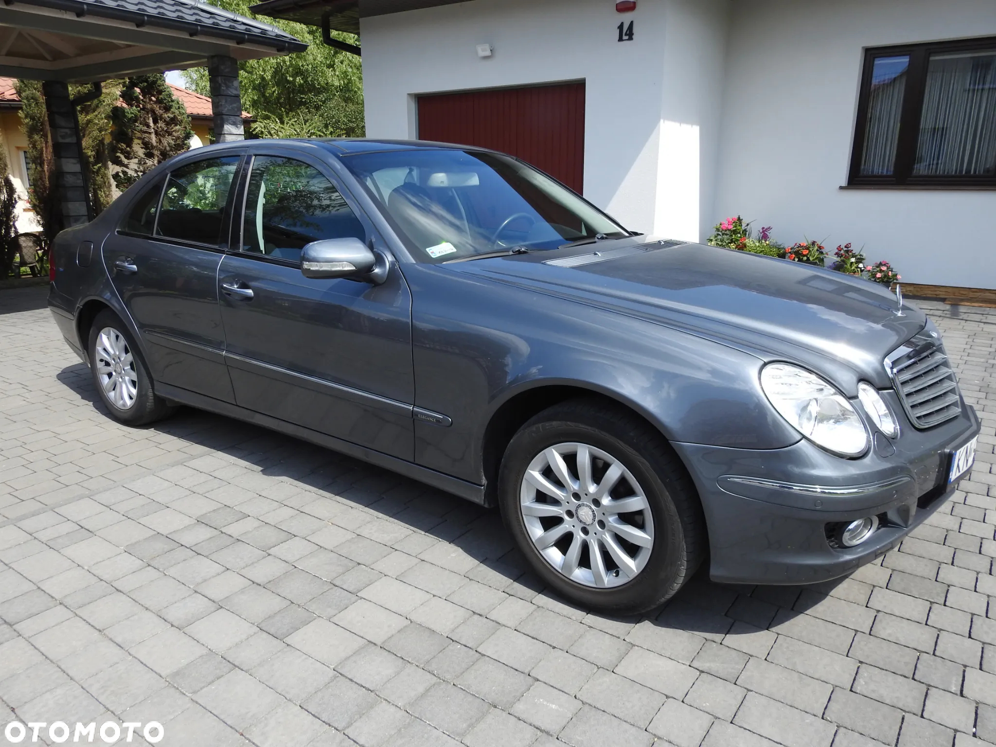 Mercedes-Benz Klasa E - 11
