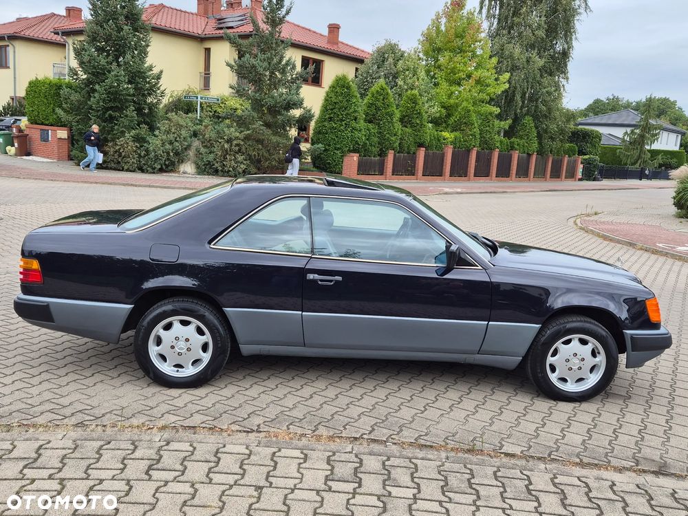 Mercedes-Benz W124 (1984-1993) - 8