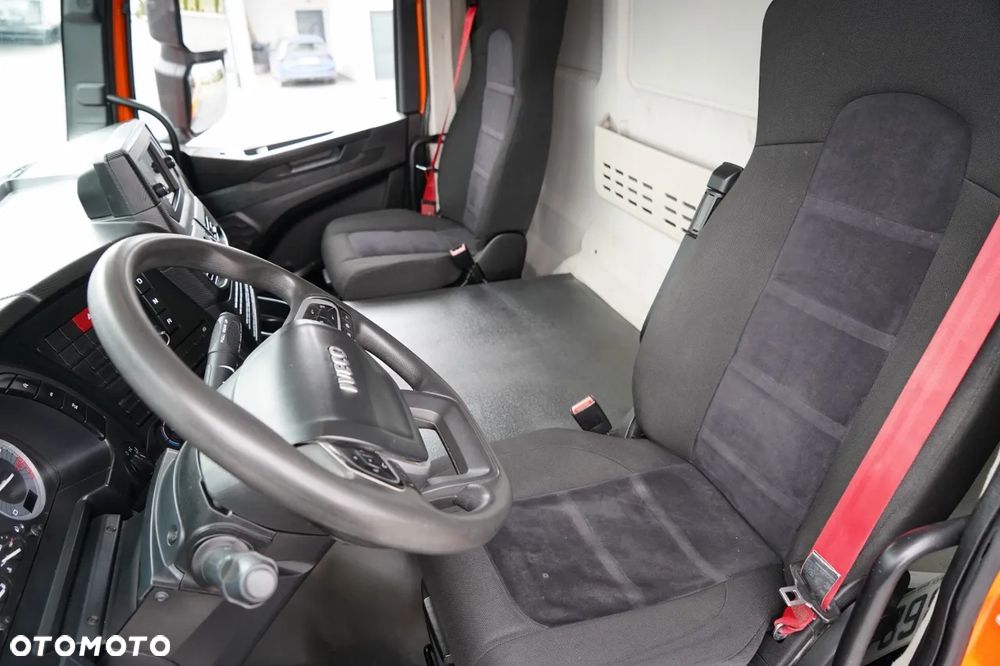 Iveco X-WAY 420 / 8X4 / BETONOMIESZARKA 9 M3 / SCHWING STETTER / AUTOMAT / EURO 6 - 28