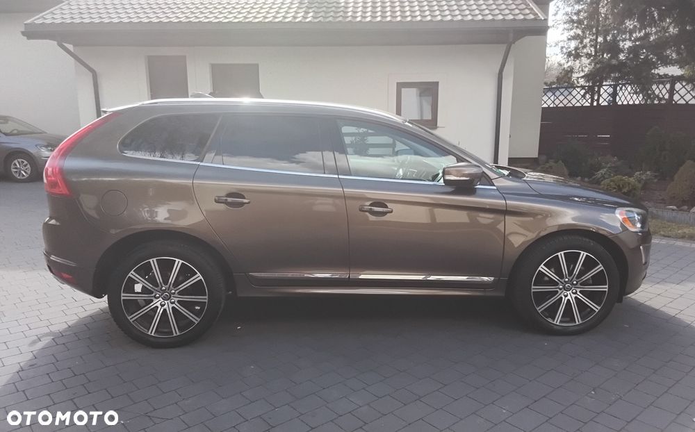 Volvo XC 60 T5 Geartronic Summum - 9