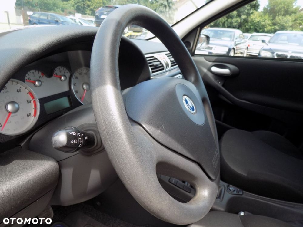 Fiat Stilo - 11