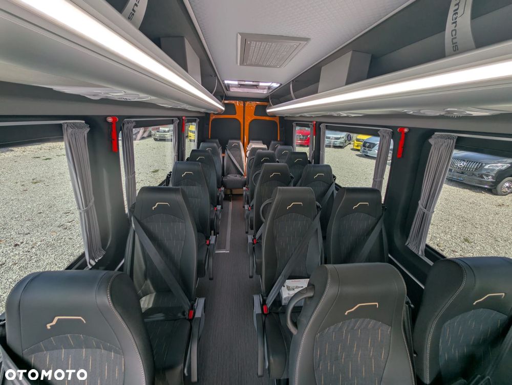 Mercedes-Benz Sprinter 519 - 24