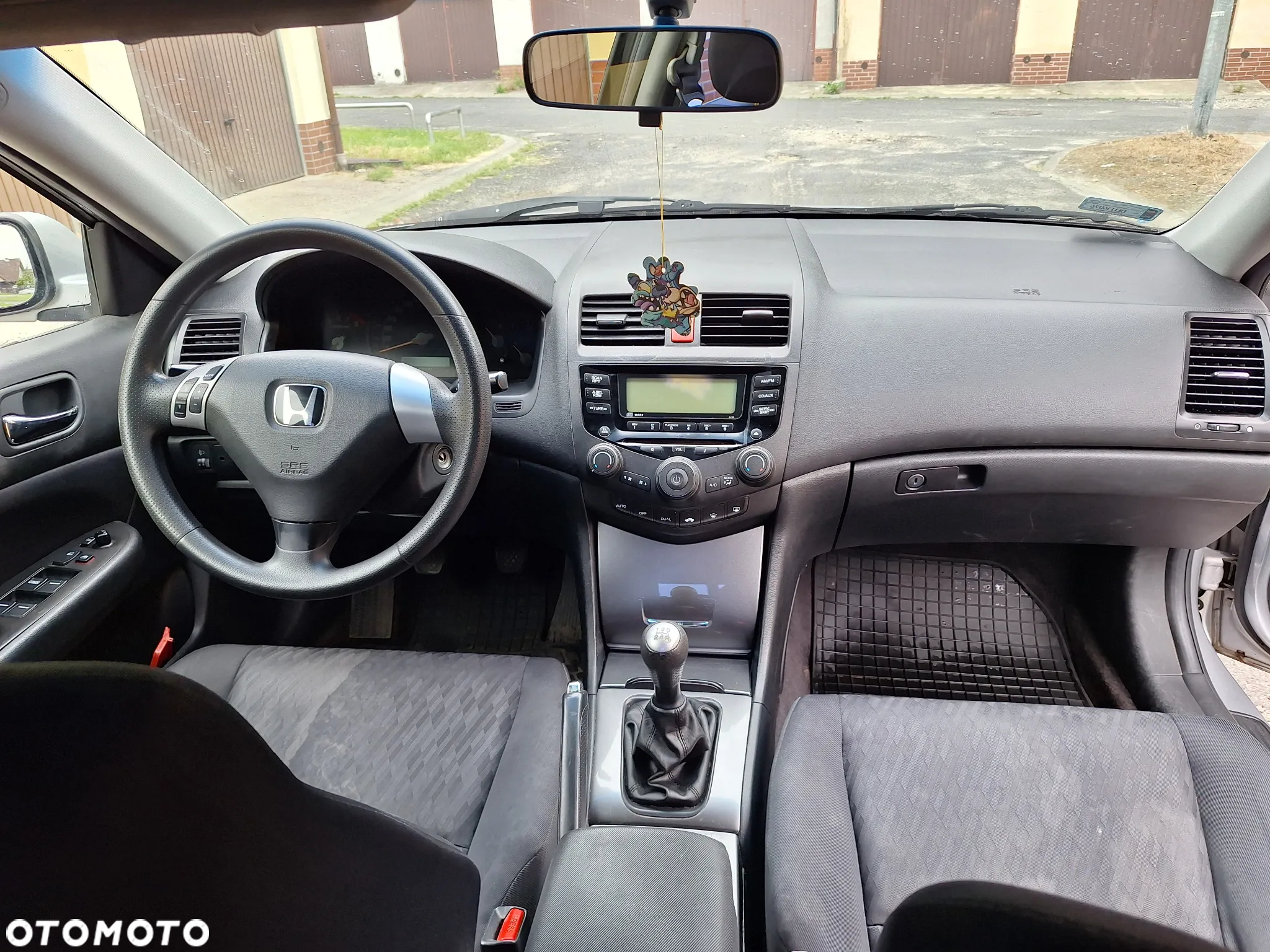 Honda Accord 2.0 Comfort - 13