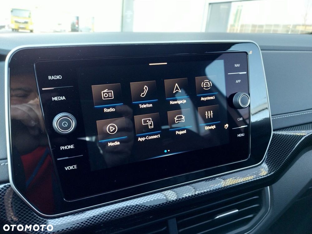 Volkswagen T-Cross - 19