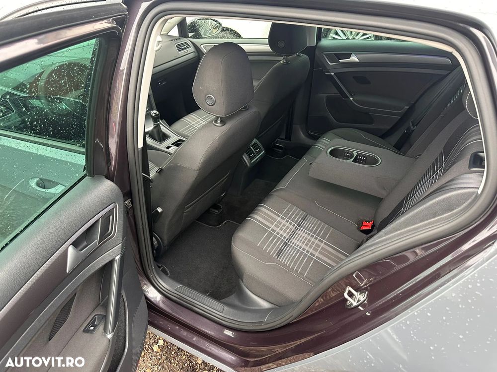 Volkswagen Golf 1.2 TSI BlueMotion Technology Trendline - 13