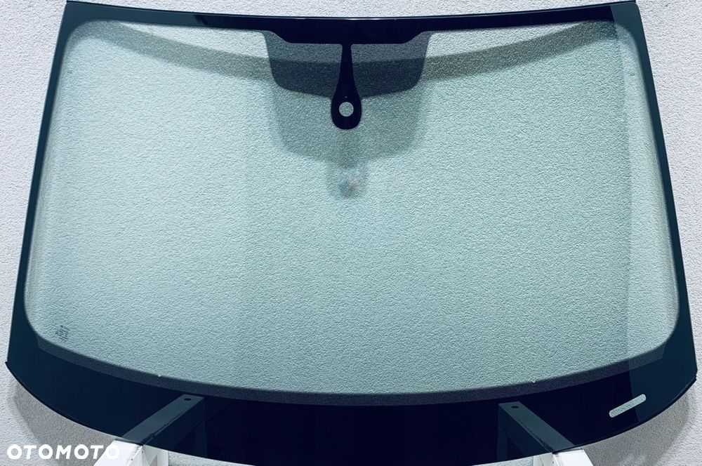 Szyba czołowa AUDI A4 B9 2015- AKU+SEN