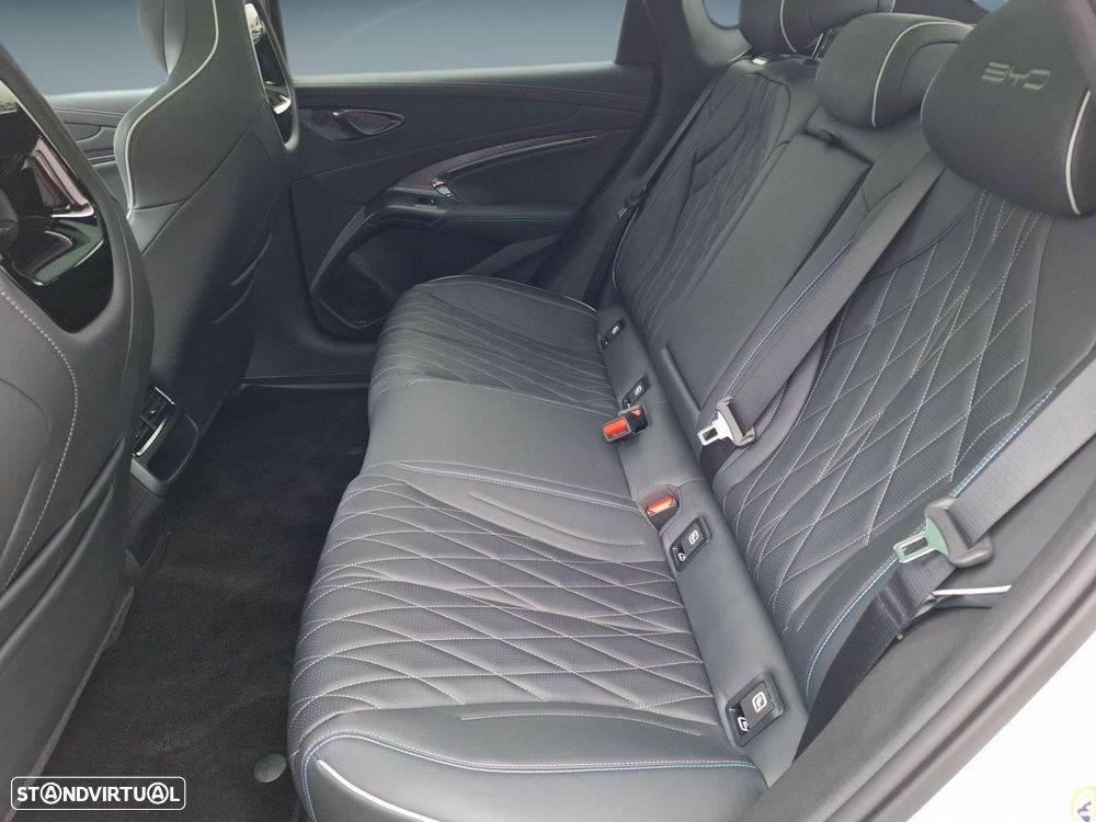 BYD Seal 82.5 kWh Design — fotografia 14