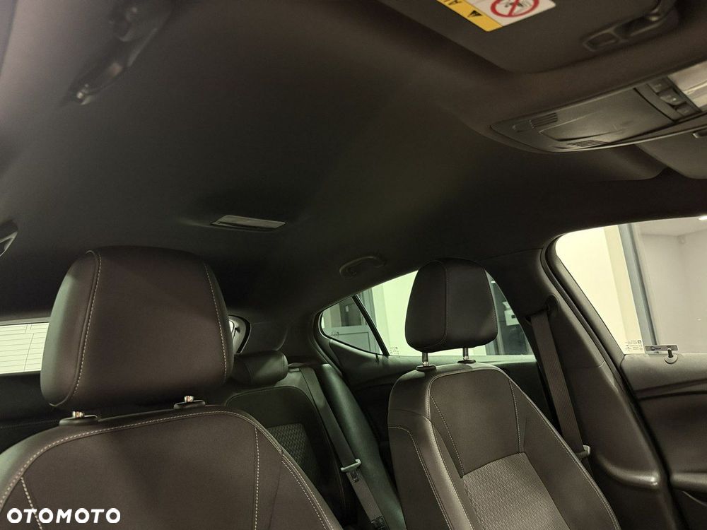 Opel Astra 1.4 Turbo Innovation - 38