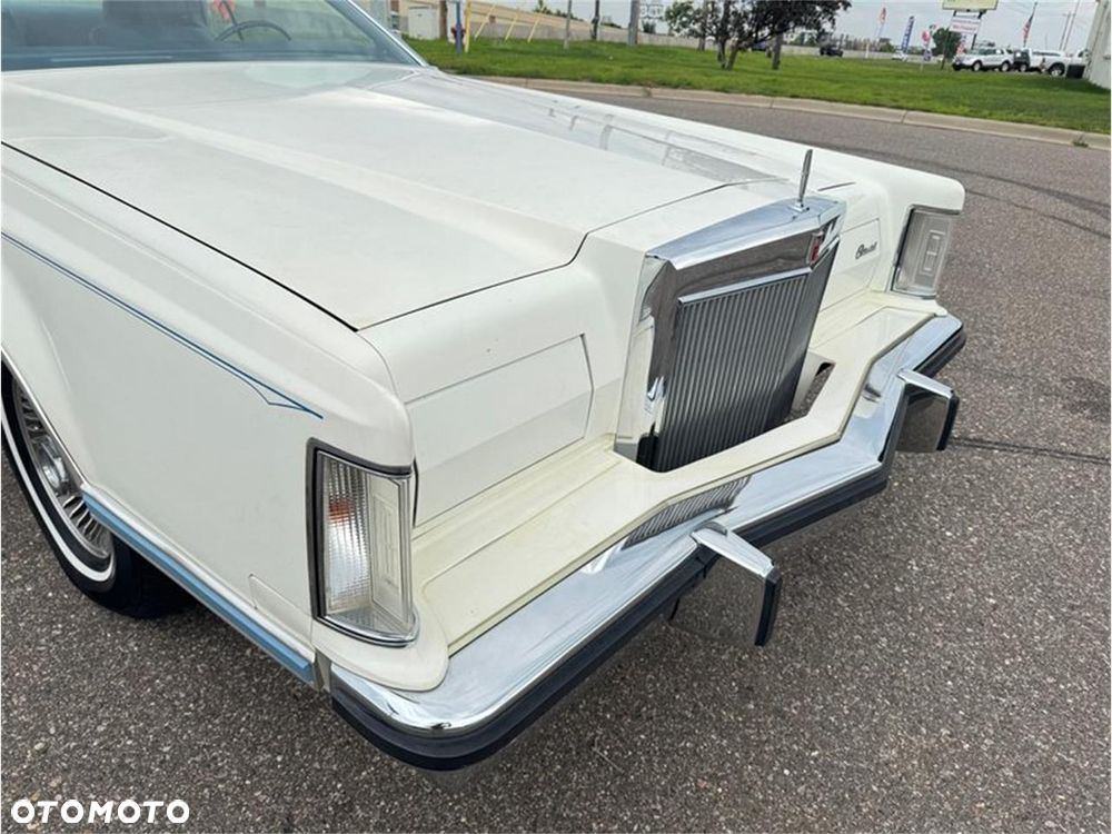 Lincoln Continental - 22