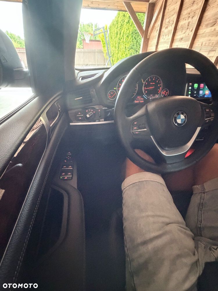 BMW X3 xDrive28i xLine - 38