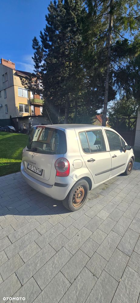 Renault Modus 1.6 16V Privilege - 1