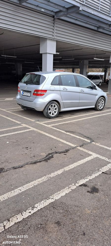 Mercedes-Benz B 180 - 2
