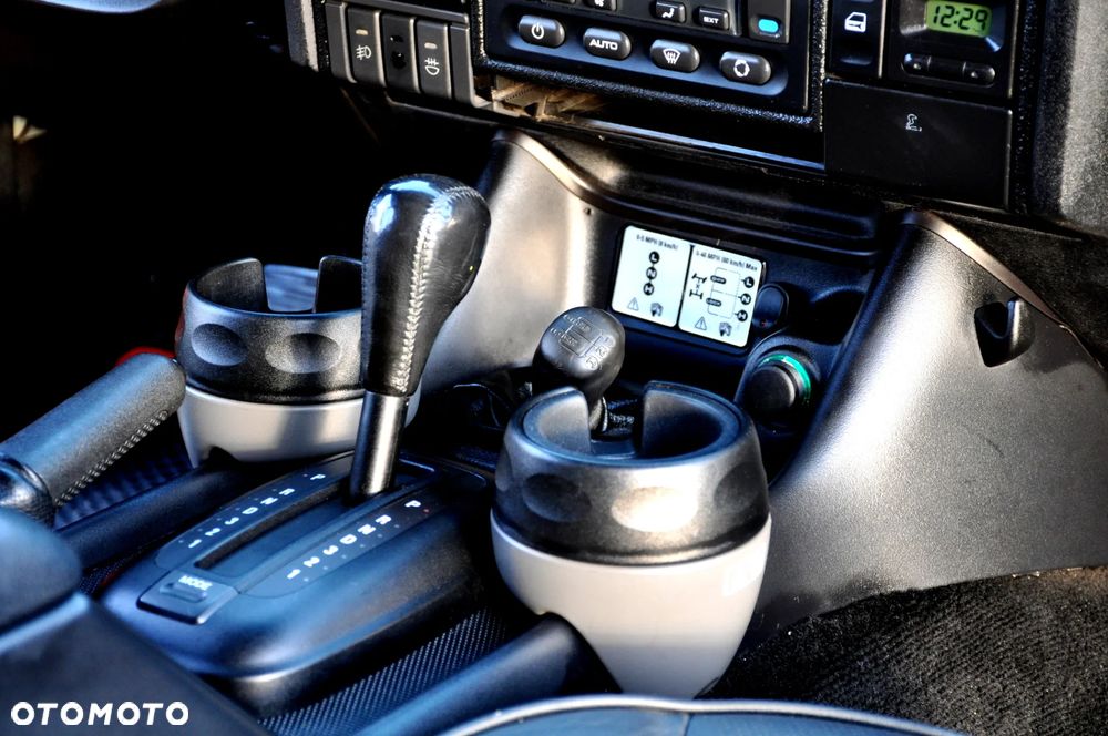 Land Rover Discovery - 34