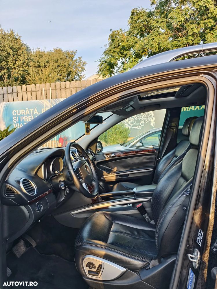 Mercedes-Benz GL - 9