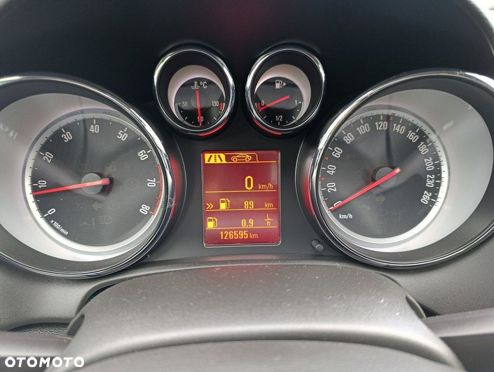 Opel Astra GTC 1.4 Turbo - 14