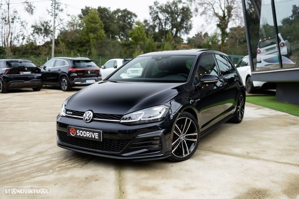 VW Golf 2.0 TDI GTD DSG - 5