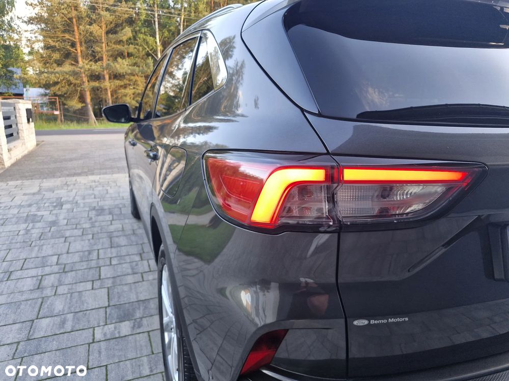 Ford Kuga 1.5 EcoBoost FWD Titanium - 37