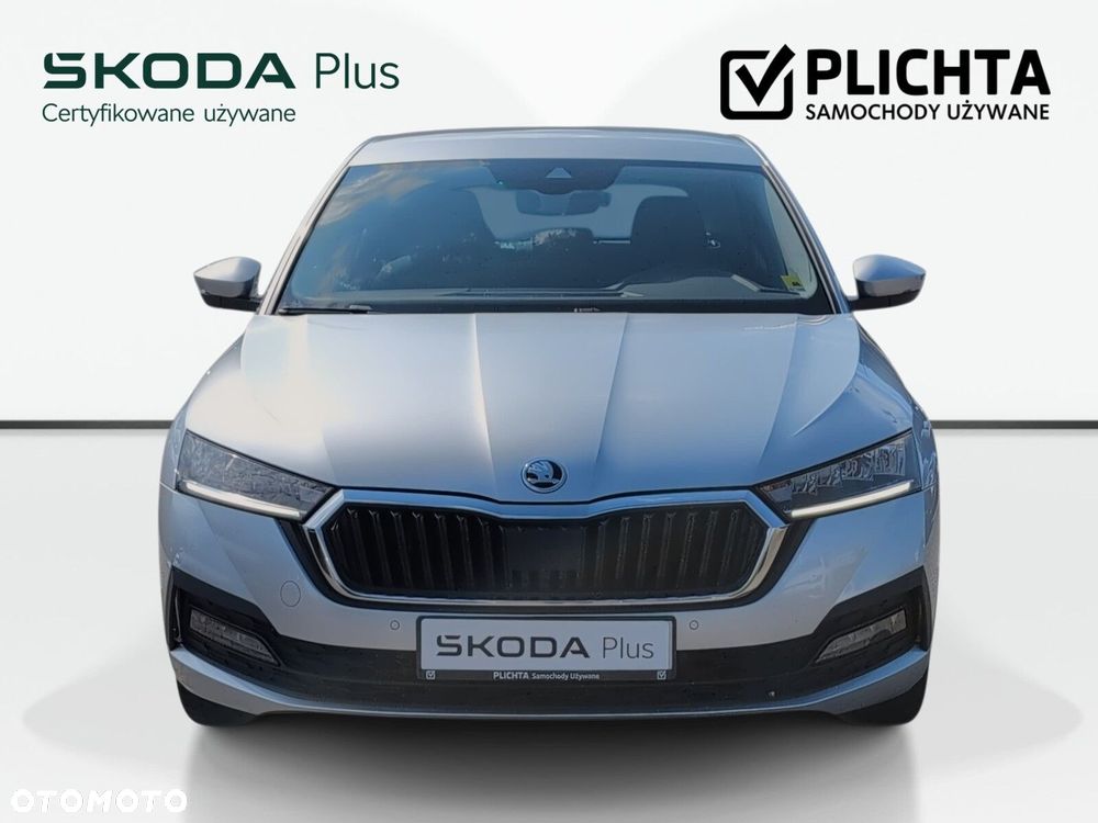 Skoda Octavia 2023 photo 2