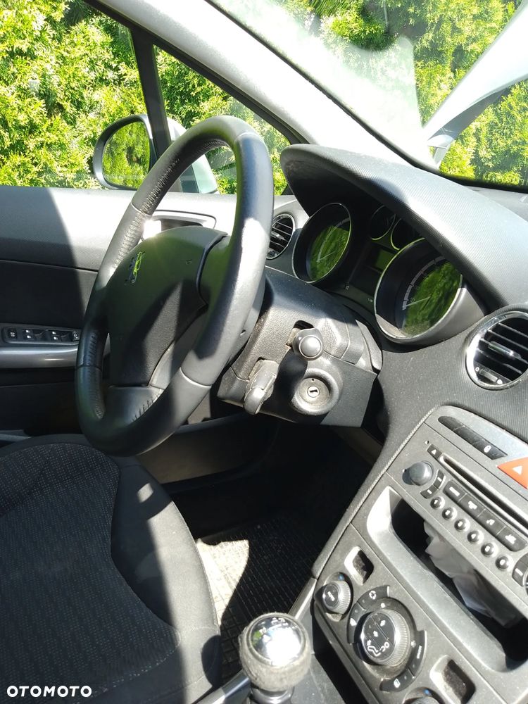 Peugeot 308 - 5