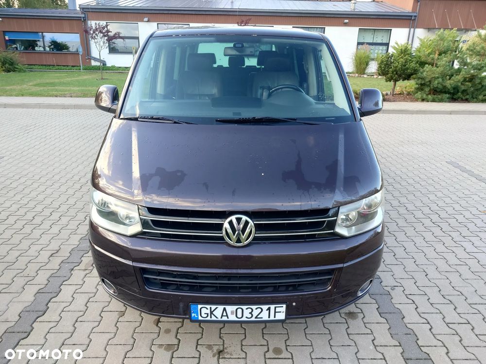 Volkswagen Multivan - 1